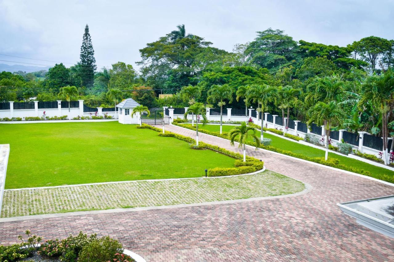 Jamgolia Place Mandeville Exteriér fotografie